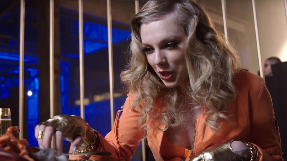 Taylor Swift Befriends A Rodent On Look What You Made Me Do