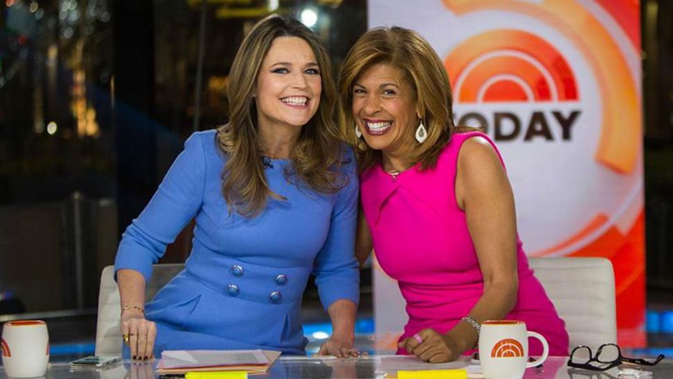 Today Show Hoda And Savannah , Today’s Savannah Guthrie waves goodbye ...