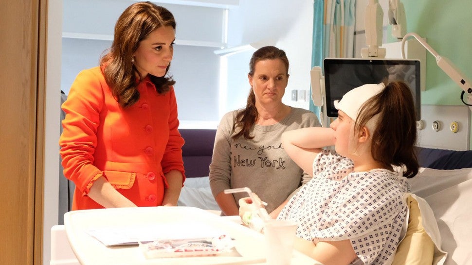 Kate Middleton meets patients