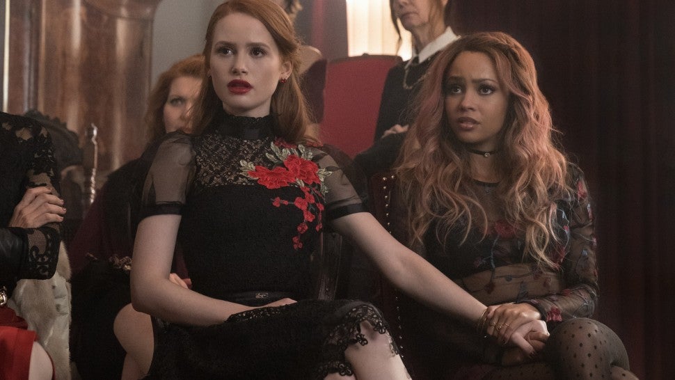 'Riverdale' Season 2 Finale: Why Choni Moving in Together ...