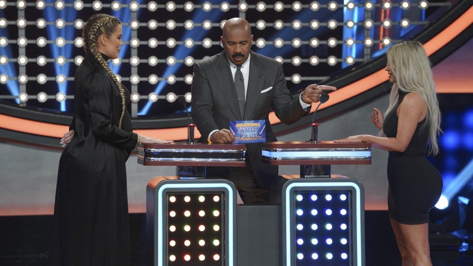 Kim and Khloe Kardashian Have an Icy Showdown on 'Celebrity Family Feud ...