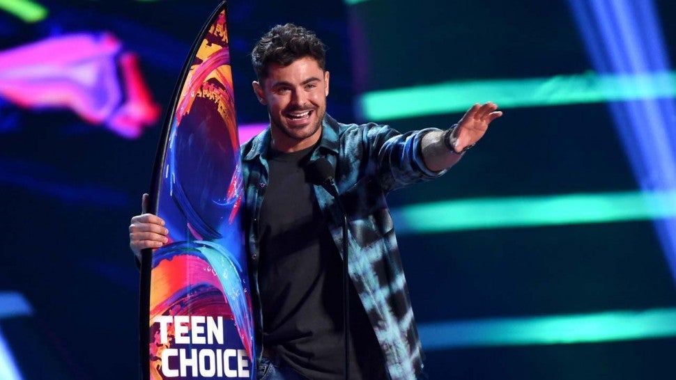 Zac Efron at the 2018 Teen Choice Awards