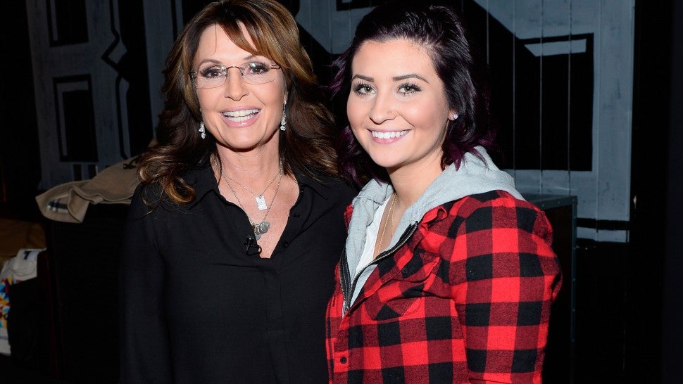 Former Alaska Gov. Sarah Palin and her daughter Willow Palin attend CNN Politics On Tap at Double Barrel Roadhouse at the Monte Carlo Resort and Casino on December 14, 2015 in Las Vegas, Nevada.