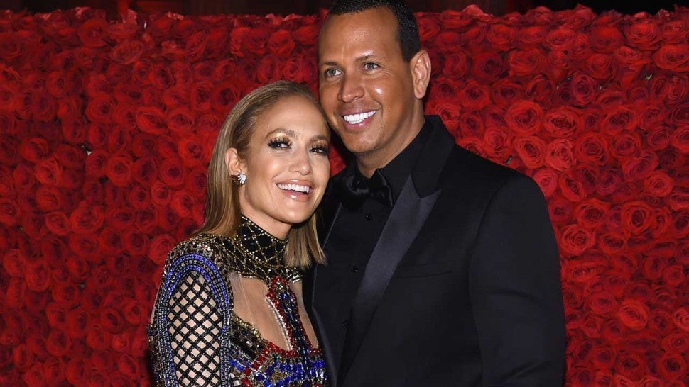 Jennifer Lopez And Alex Rodriguez Show Up The World Series Dressed