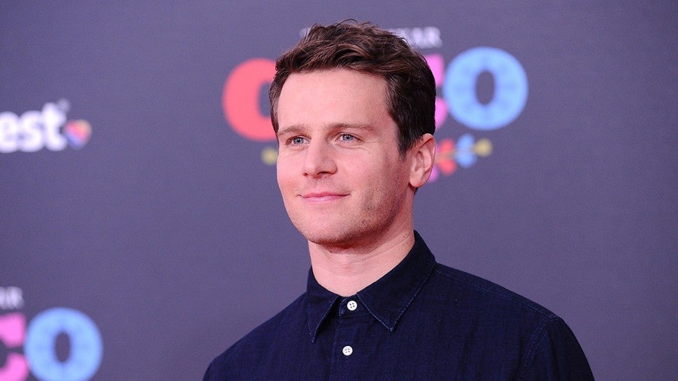 Resultado de imagen para Jonathan Groff
