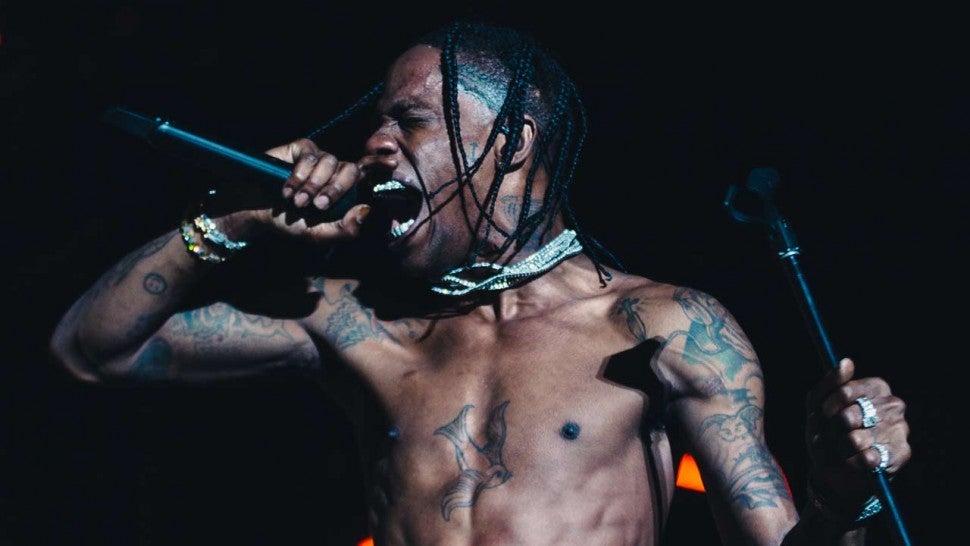 Travis Scott Injures Knee At Rolling Loud Festival Keeps