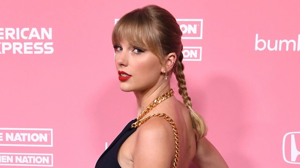 taylor Swift at the 2019 Billboard Women In Music 