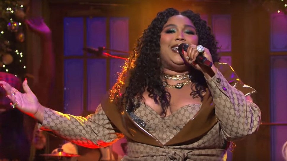 Lizzo Slays Saturday Night Live Musical Debut With Festive
