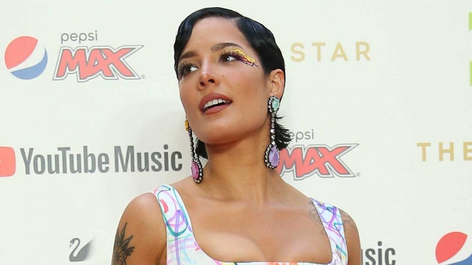 Halsey Says Record Label 'Won't Let Me' Release New Song Unless they Can 'Fake a Viral Moment'.jpg