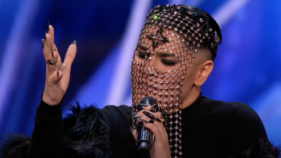 'America's Got Talent': Sheldon Riley Wows With Haunting Billie Eilish