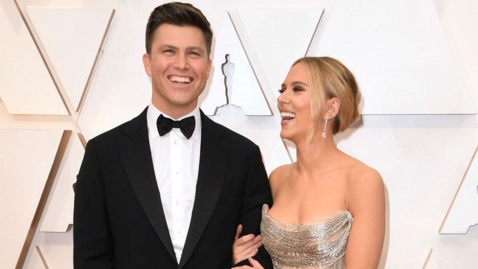 Colin Jost Says Michael Che S Wedding Gift Has Him And Scarlett Johansson Concerned For Our Well Being
