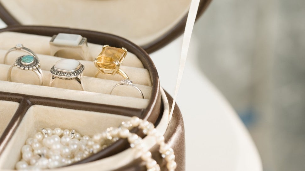 The Best Jewelry Deals Still Available on Amazon After Prime Day 2020