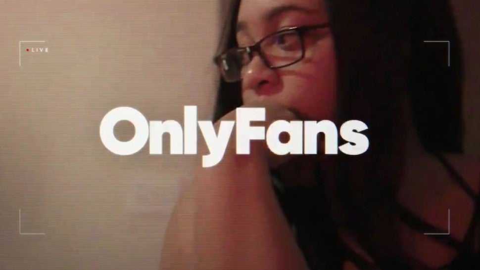 'OnlyFans: Selling Sexy'