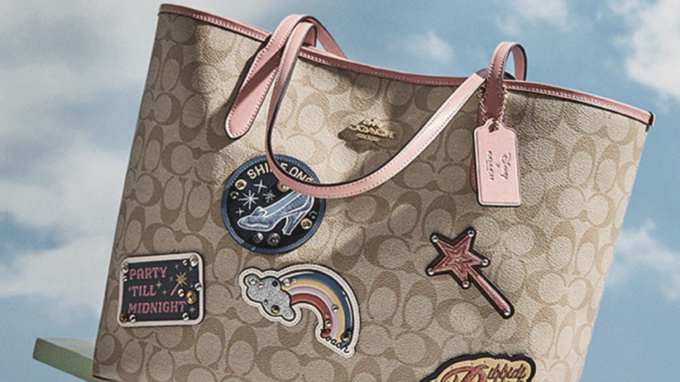 for ikke at nævne Celsius ozon Disney x Coach Collection Is 50% Off at Coach Outlet: Shop Handbags,  Wallets and More | Entertainment Tonight