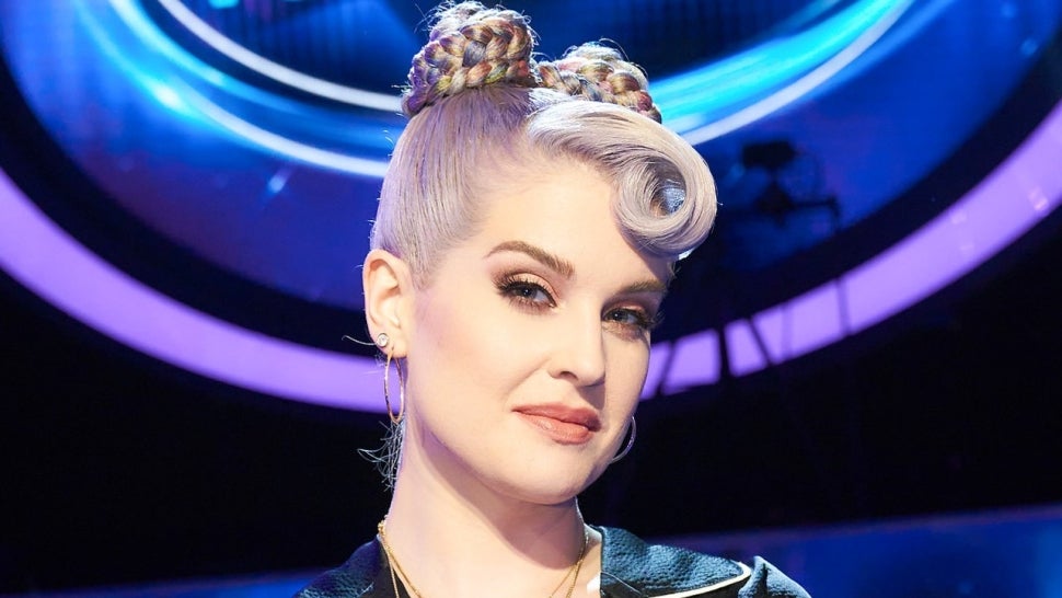 Kelly Osbourne Says Going on 'Red Table Talk' Encouraged Her to Go to Rehab.jpg