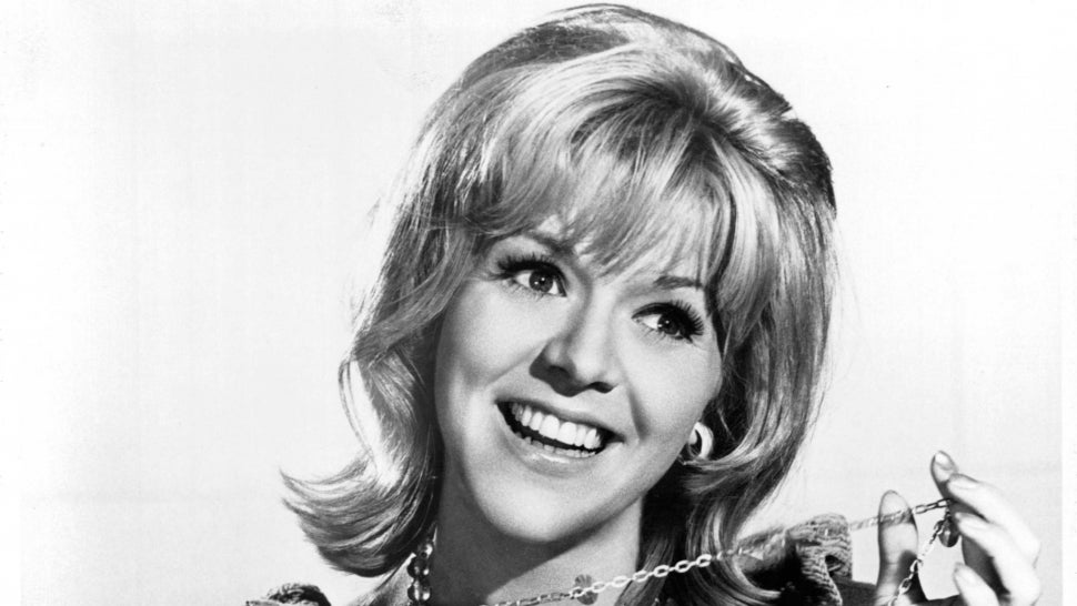 Arlene Golonka, 'The Andy Griffith Show' Actress, Dead at 85.jpg