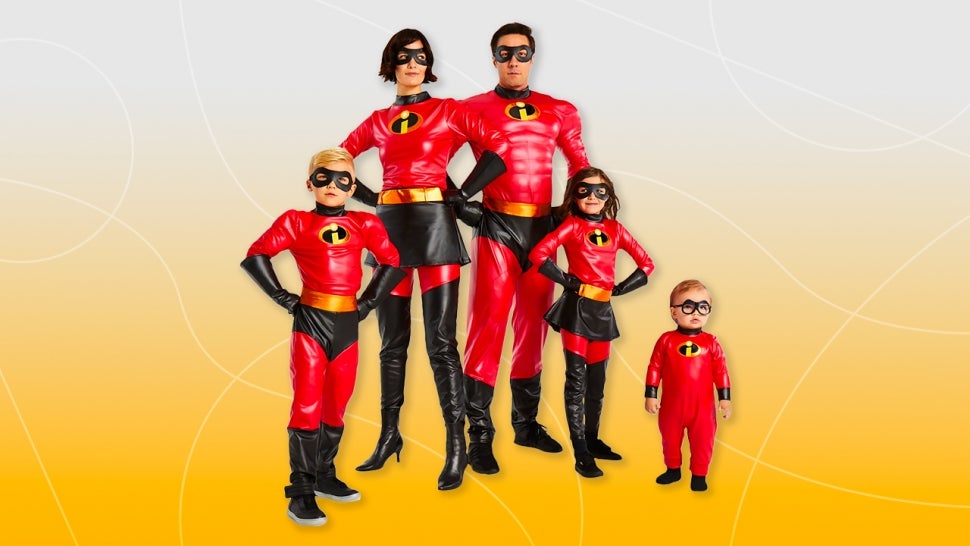 The Incredibles 2 family costume