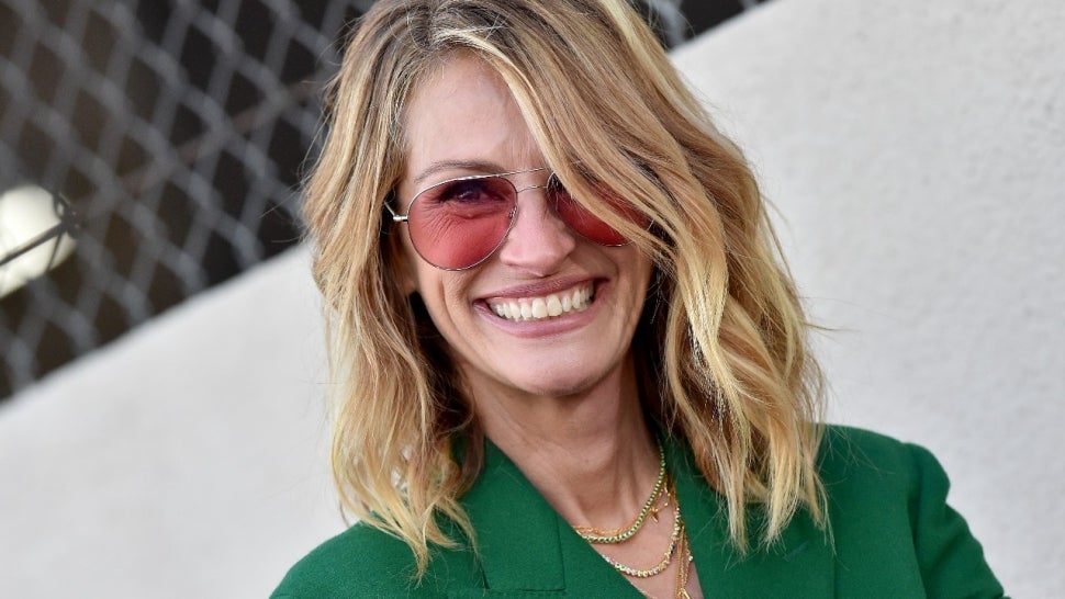 Julia Roberts' Alidia Ring Is 25% Off During the BaubleBar Friends and Family Sale.jpg