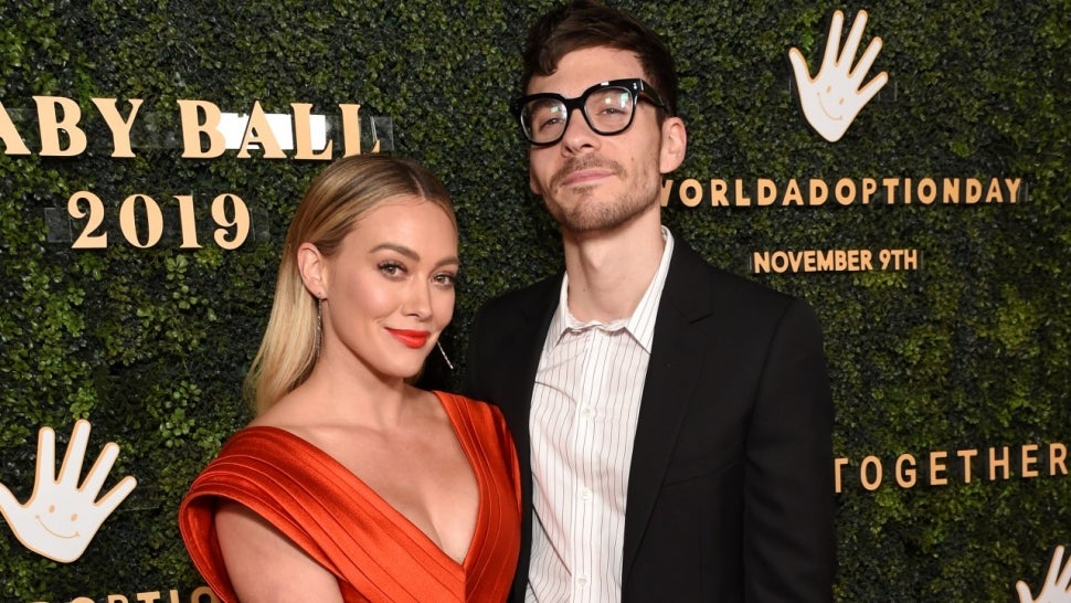 Hilary Duff's Husband Matthew Koma Replaces Family Photos With Jonas Brothers Cut-Outs.jpg