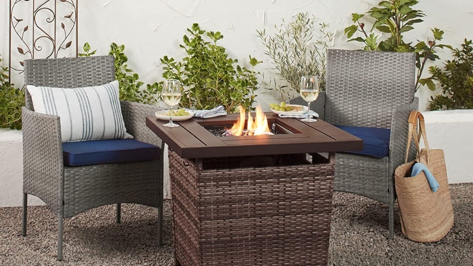 Fire Pits For Cool Nights On The Patio, Solo Fire Pit Covered Patio Set