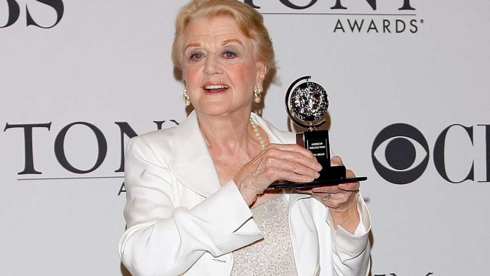 Angela Lansbury to Be Honored With Lifetime Achievement Tony Award.jpg