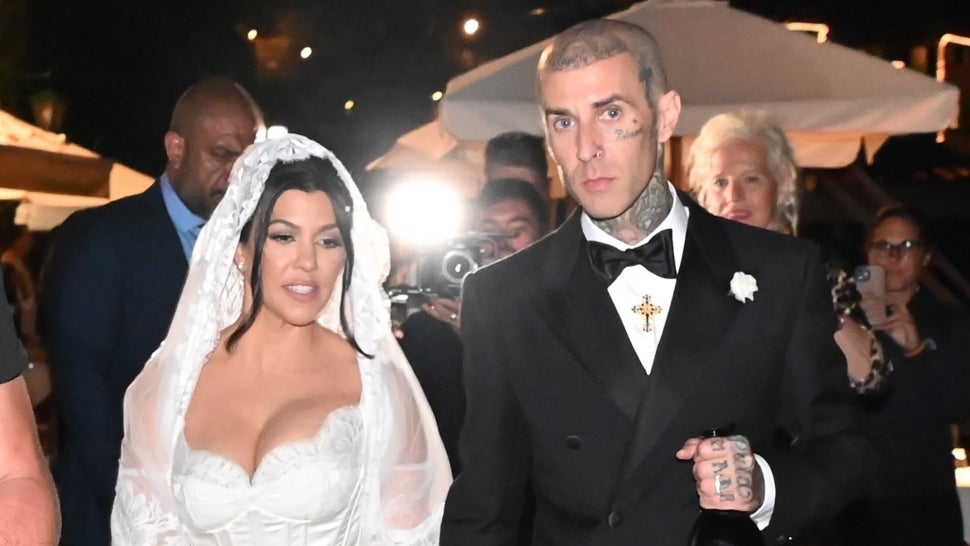 Kourtney Kardashian Adds Last Name 'Barker' to Her Instagram Profile After Tying the Knot in Italy.jpg