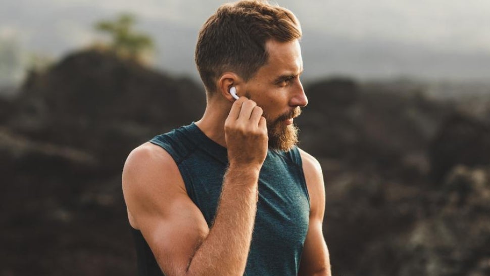 Apple AirPods Pro Are 30% Off at Amazon for Father's Day 2022 |  Entertainment Tonight