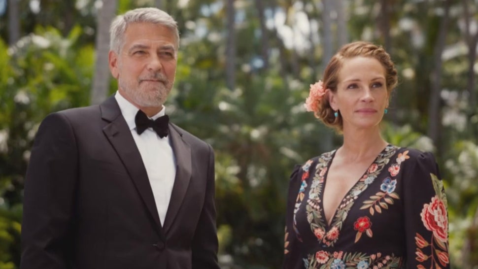 Julia Roberts and George Clooney Return to the Rom-Com in 'Ticket to Paradise' Trailer.jpg