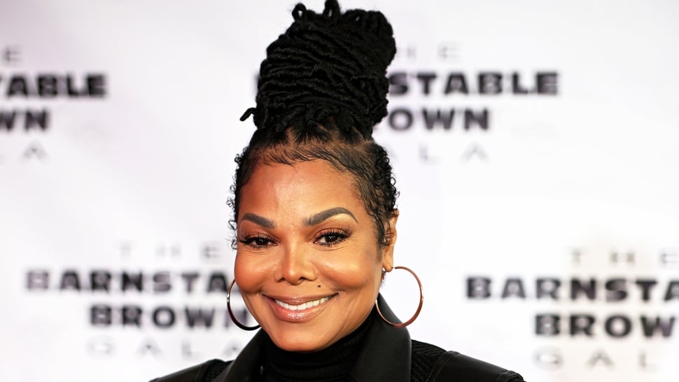 Janet Jackson Shows Off Her Extreme Flexibility While Stretching During a Dance Rehearsal.jpg