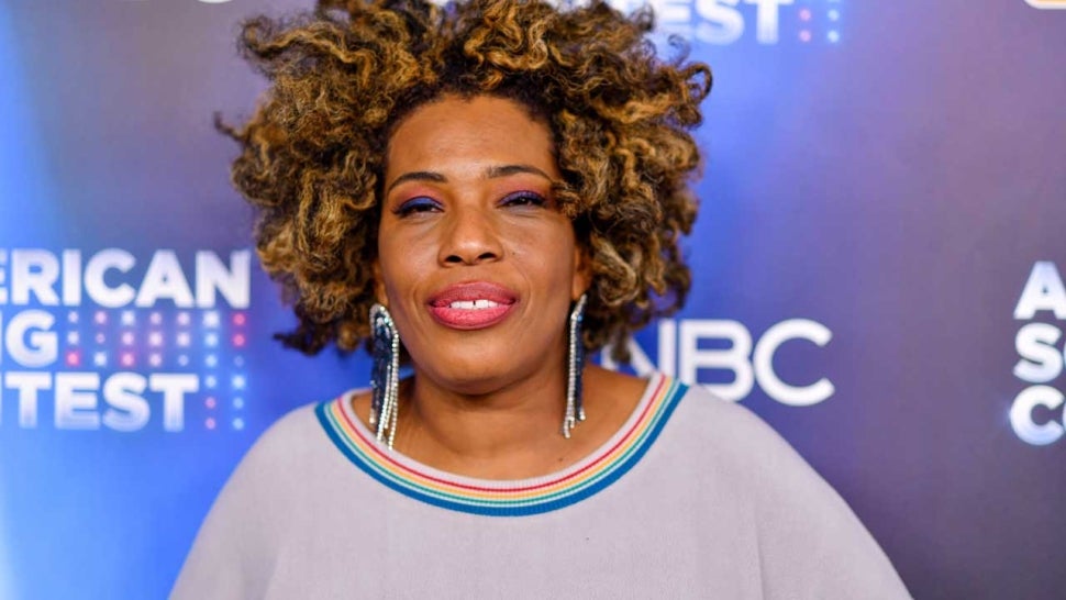 Macy Gray Says She Has 'Nothing But Love' for LGBTQ+ Community After Backlash for Transphobic Comments.jpg