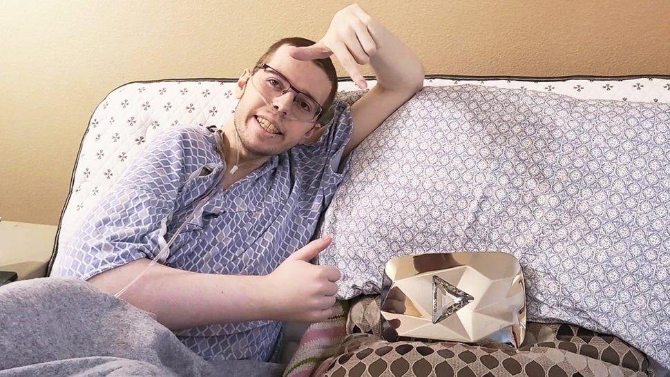Technoblade, Minecraft YouTuber, Dead at 23 After Cancer Battle.jpg
