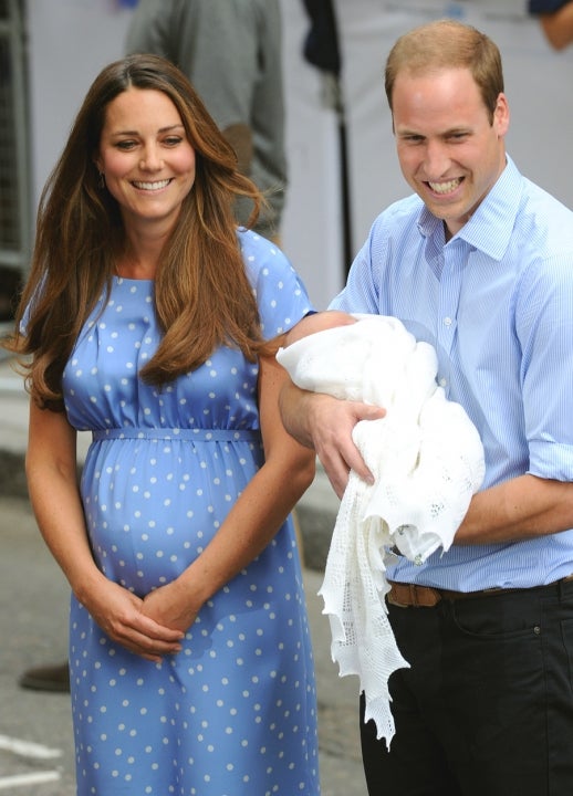 All About Kate's Adorable Baby Reveal Dress | Entertainment Tonight All About Kate's Adorable Baby Reveal Dress | Entertainment Tonight