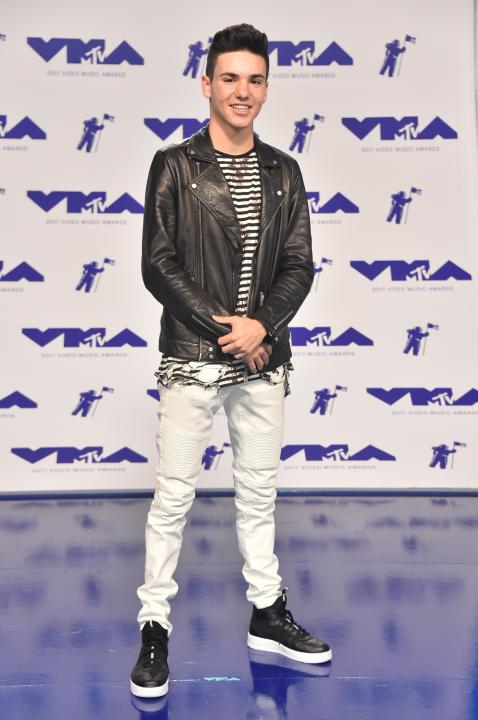 Daniel Skye at 2017 VMAs