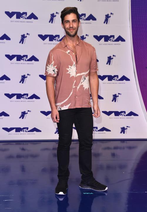 Josh Peck at 2017 VMAs