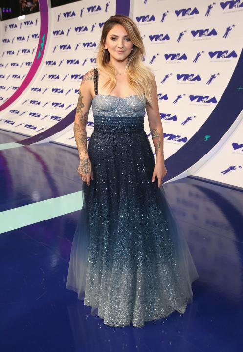 Julia Michaels at 2017 VMAs
