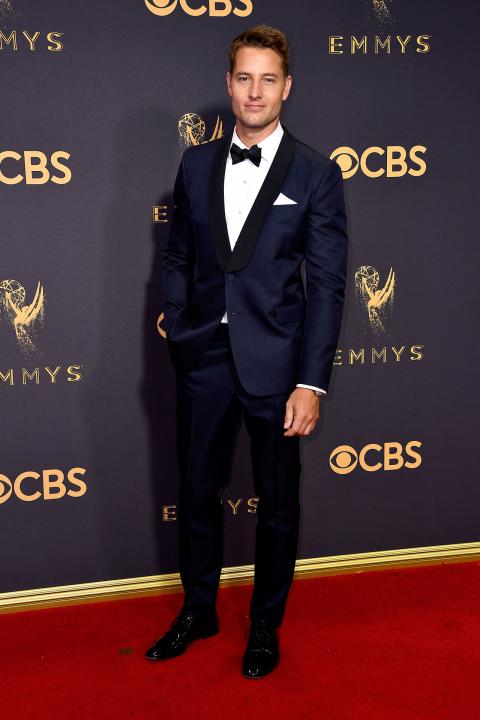 Justin Hartley at 2017 Emmys