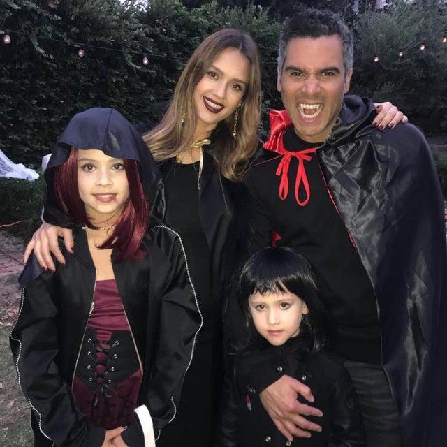 Jessica Alba's family - Halloween 2017
