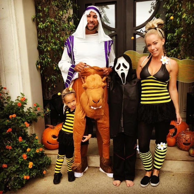 Kendra Wilkinson and family - Halloween 2017
