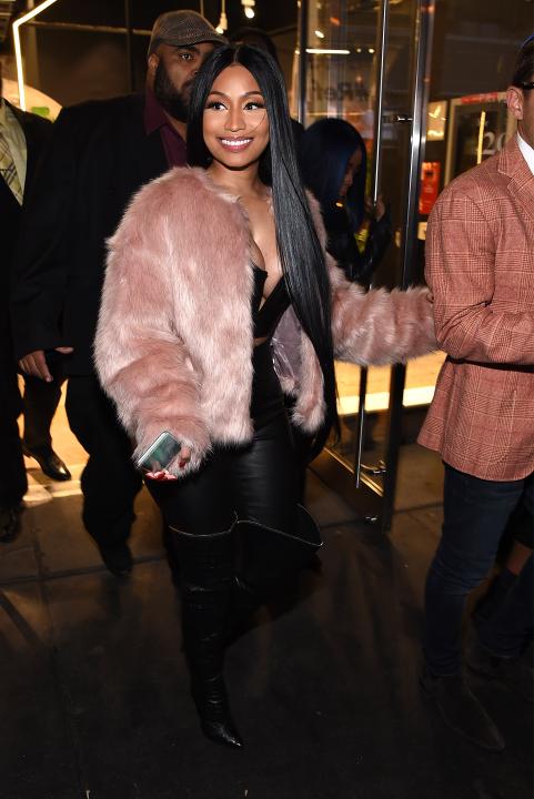 Nicki Minaj in pink fur coat