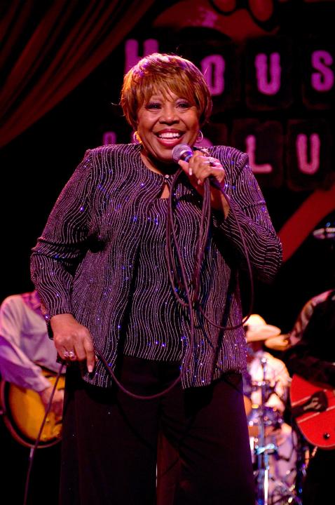Denise La Salle performing at House of Blues in 2006