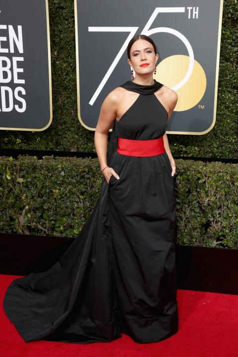 Mandy Moore at 2018 Golden Globes