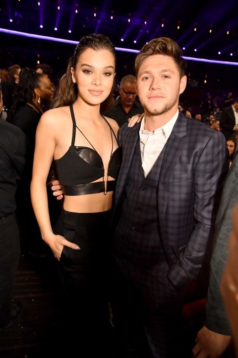 Hailee Steinfeld and Niall Horan at 2017 American Music Awards