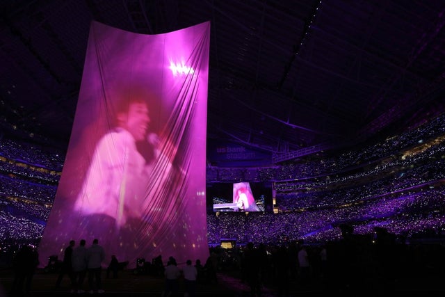 Justin Timberlake and a Prince Projection Duet at the Super Bowl LII Halftime Show