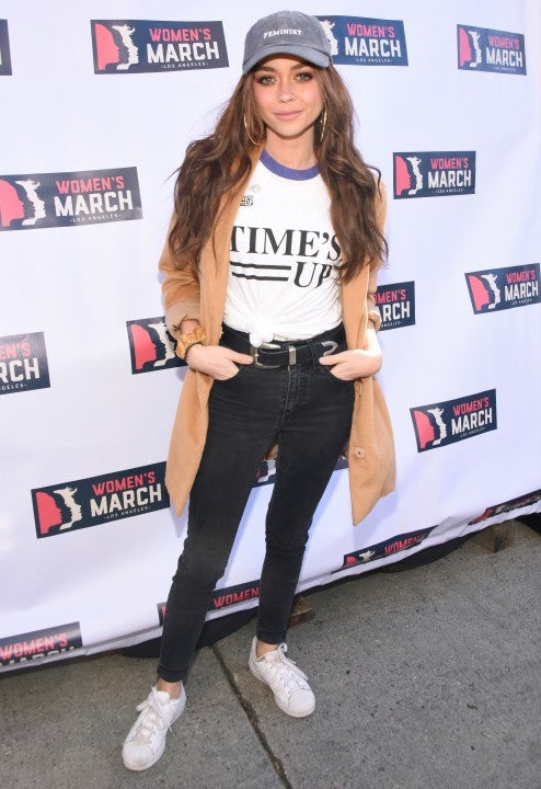 Sarah Hyland at Women's March 2018