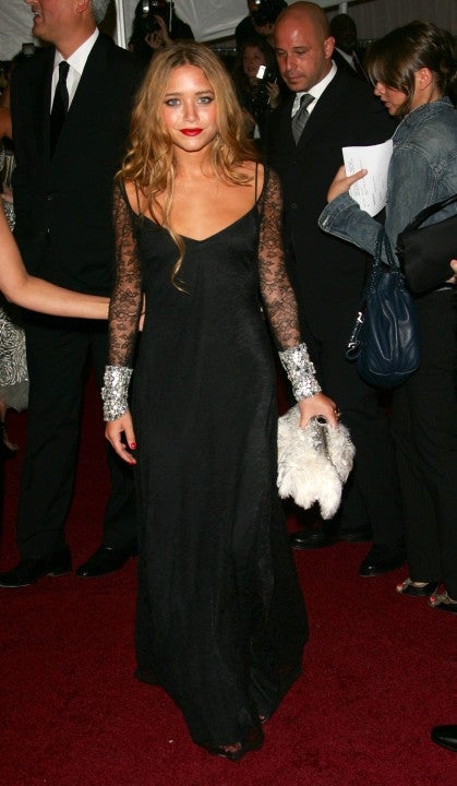 Mary-Kate Olsen at 2006 met gala