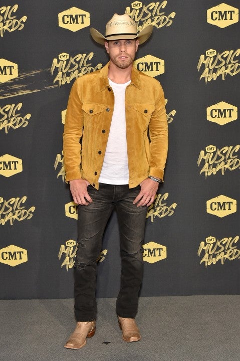 Dustin Lynch at 2018 CMT Music Awards