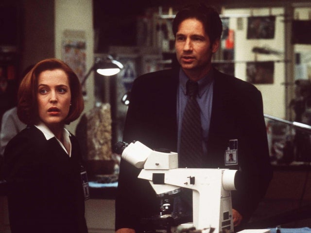 TV couples - Mulder and Scully