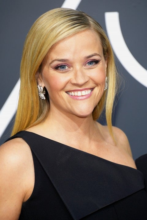 Reese Witherspoon Golden Globes lipstick