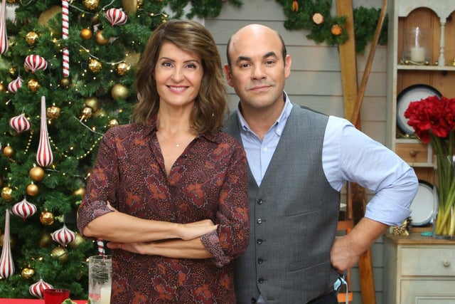 Nia Vardalos and husband Ian Gomez on the set of 'The Great American Baking Show'