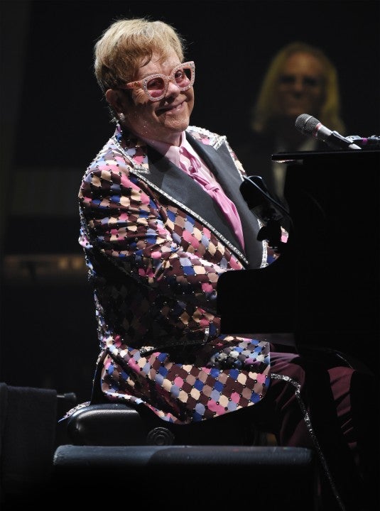 Elton John kicks off tour in philly